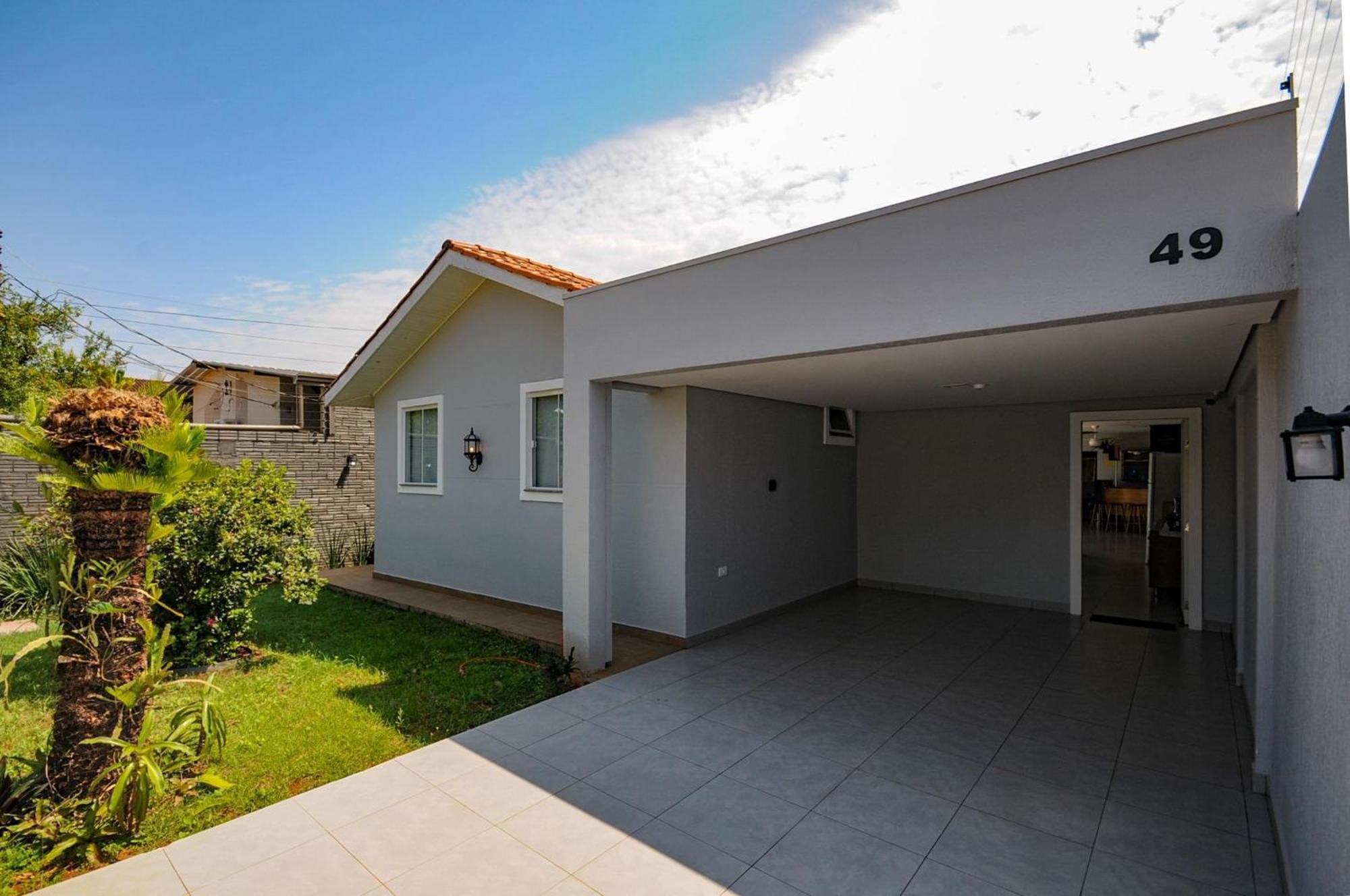 Casa Cataratas: Spacious With Salt Water Pool